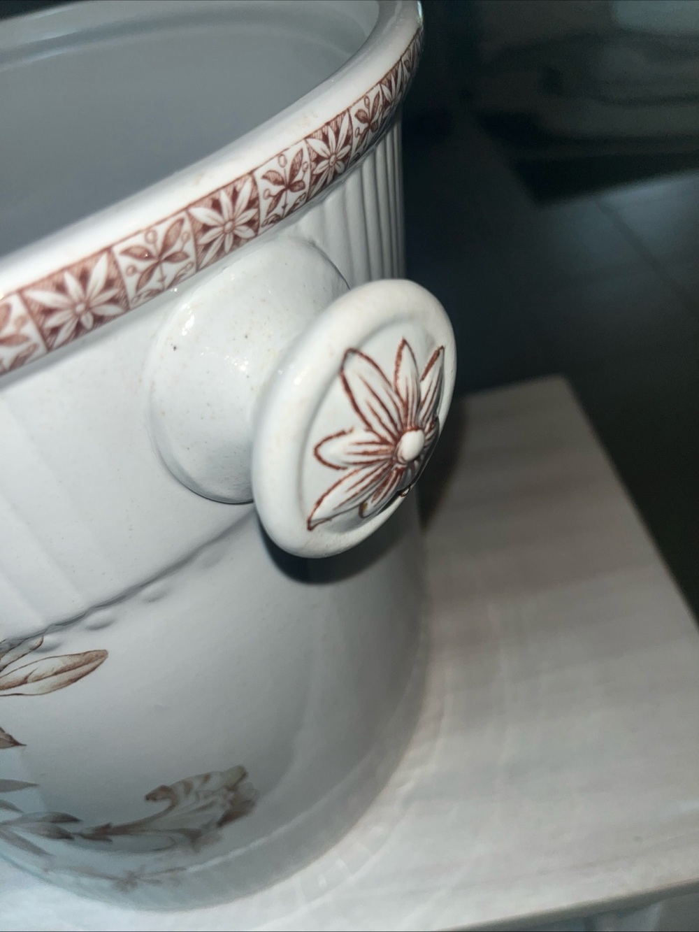 Vintage Johnson Brothers White Ceramic Slop Jar with Brown Floral Motif - Picture 10 of 14